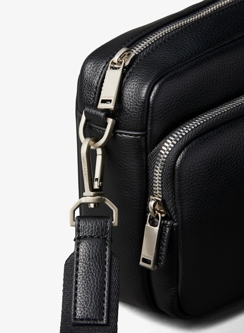 CALVIN KLEIN Logo Pebbled Crossbody Camera Bag - Image 3